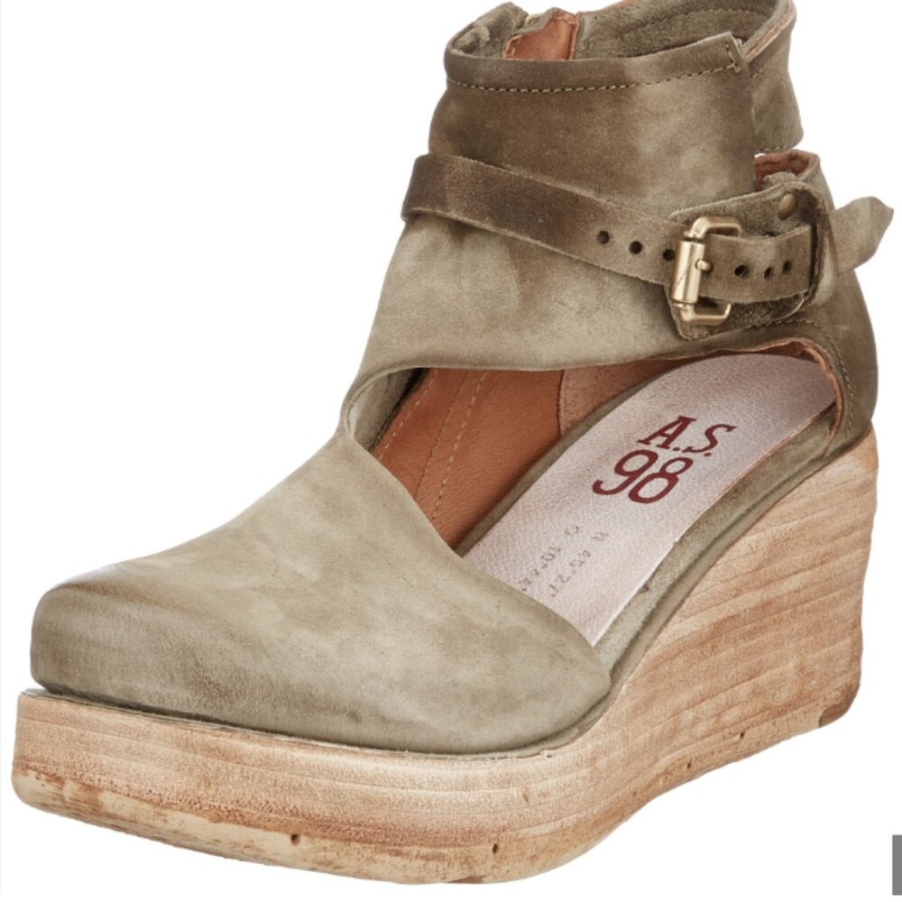 A.S. 98 Suede Cut-Out Booties